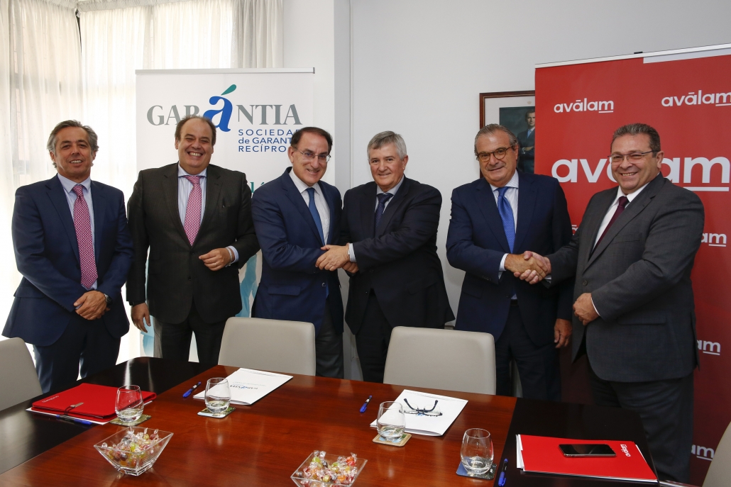 GARÁNTIA y AVÁLAM sellan una alianza para colaborar conjuntamente en sus servicios a las pymes y autónomos de las regiones de Andalucía y Murcia