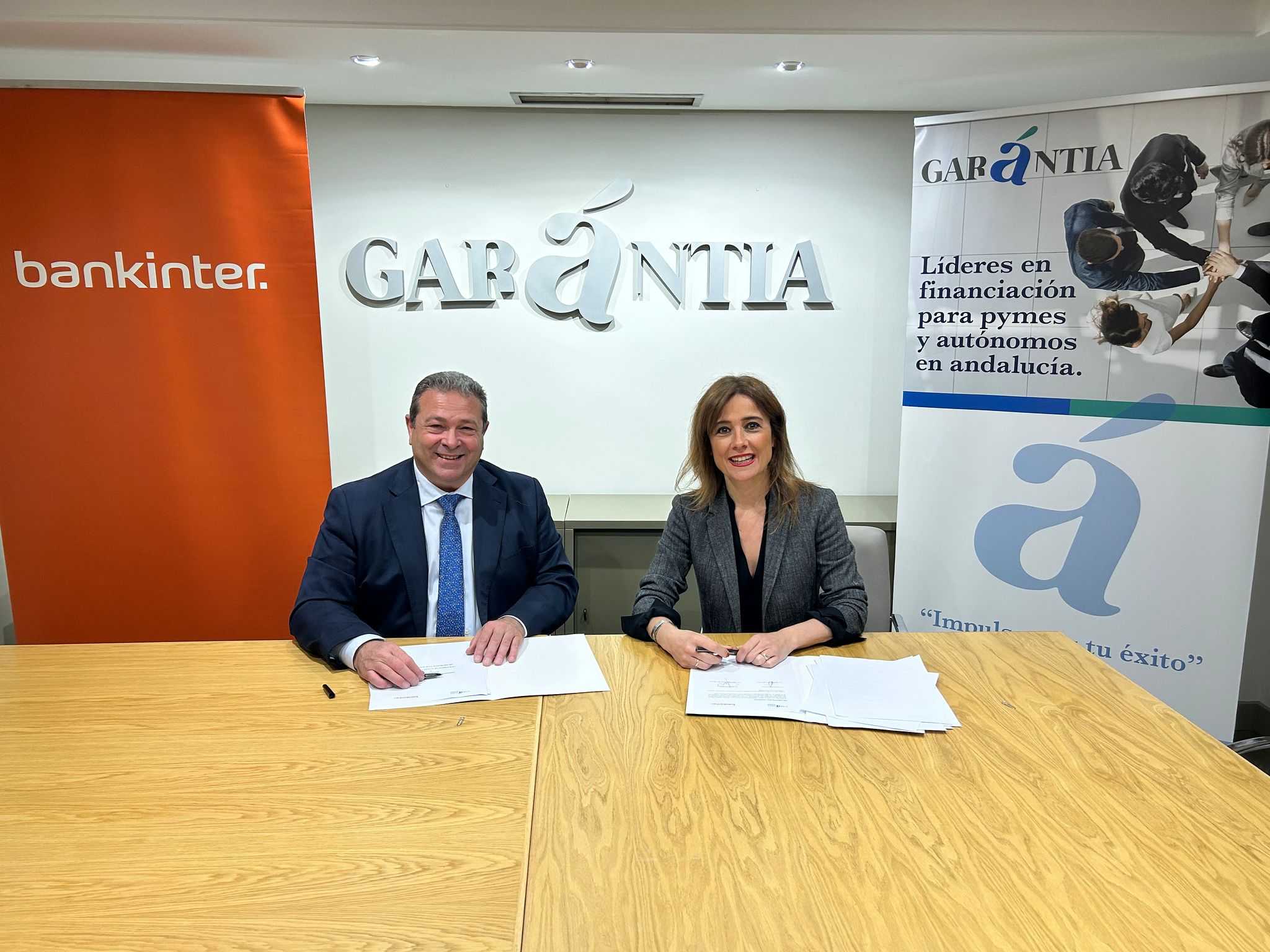 Bankinter y Garántia abren una línea de financiación de 25 millones de euros para Pymes y autonómos de Andalucía