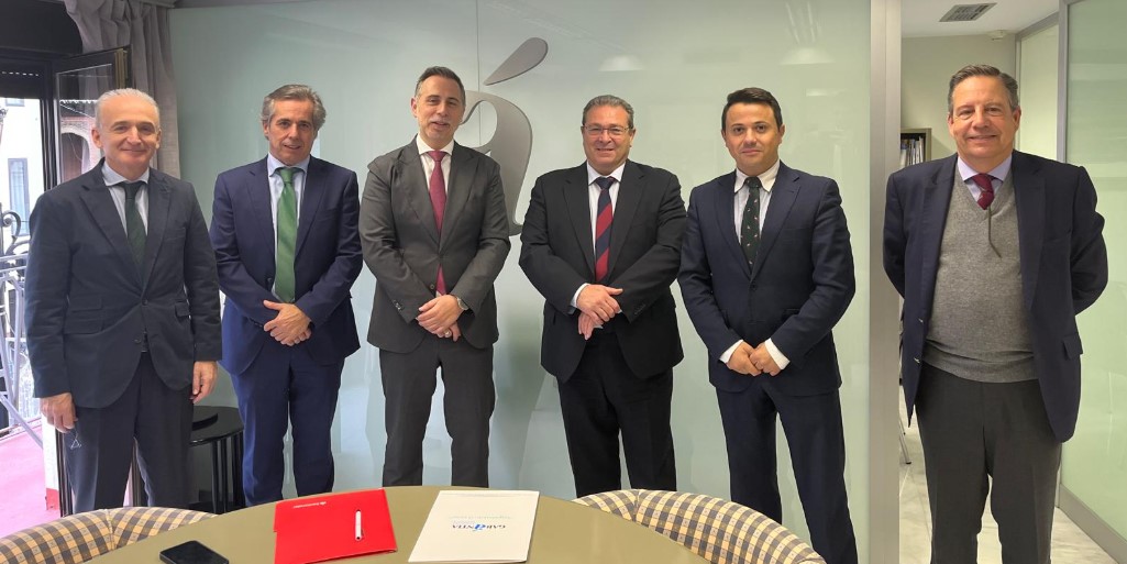 imagen de Banco Santander y Garántia unen fuerzas y exploran nuevas vías de colaboración